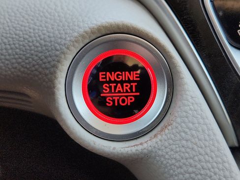 Used 2021 Honda Accord Touring image 18