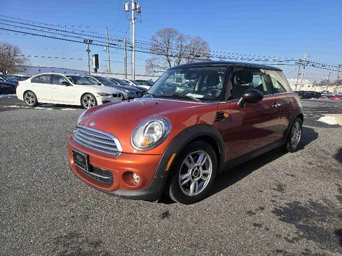 Used 2013 MINI Cooper Hardtop image 7