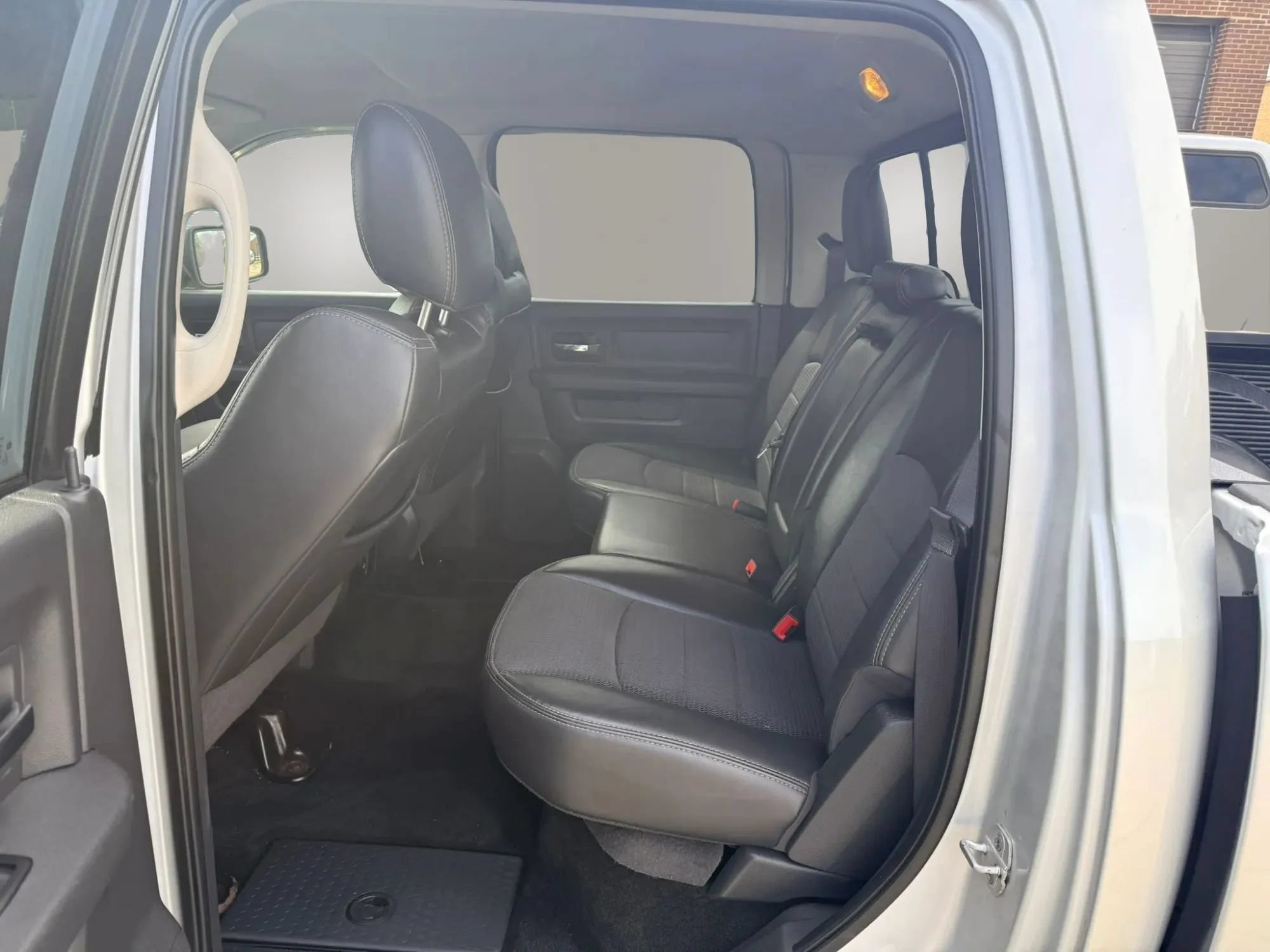 Used 2011 RAM 1500 Sport w/ Remote Start & Security Group AWD/4WD image 22