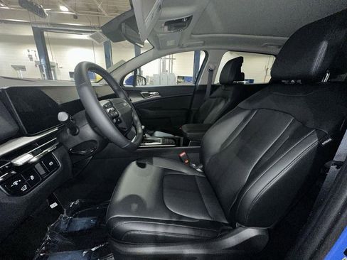 New 2026 Kia Sportage EX w/ EX Panorama Roof Package AWD/4WD image 13