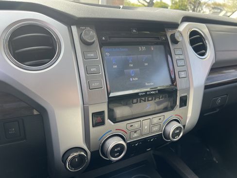 Used 2014 Toyota Tundra Limited w/ Limited Premium Package image 26