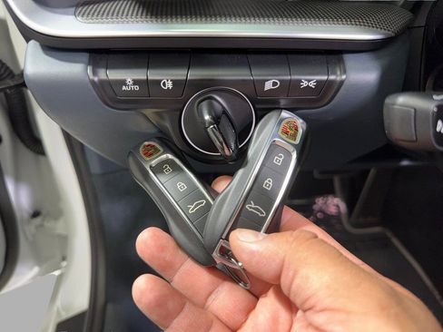 Used 2023 Porsche 911 Carrera S image 22