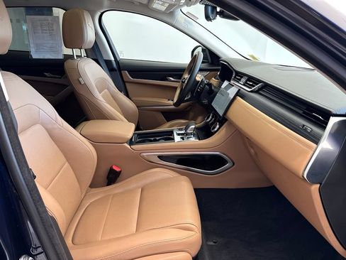 Used 2023 Jaguar F-PACE S AWD/4WD image 21