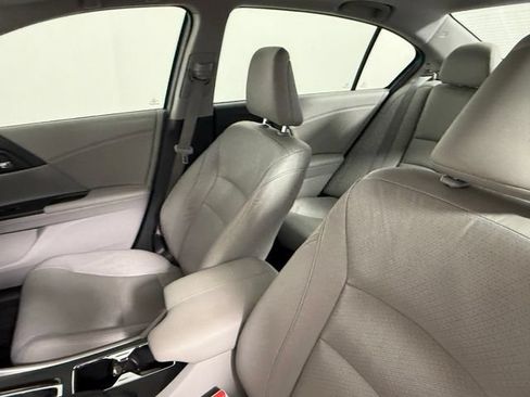 Used 2015 Honda Accord EX-L image 30