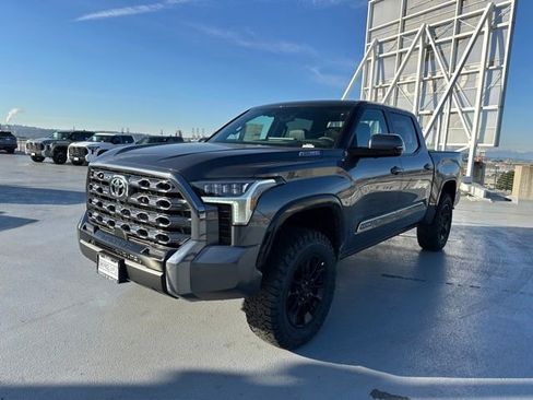 New 2025 Toyota Tundra Platinum image 5