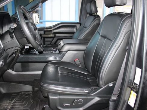 Used 2017 Ford F150 XLT w/ Equipment Group 302A Luxury AWD/4WD image 19