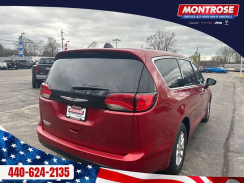 New 2026 Chrysler Voyager LX FWD image 5