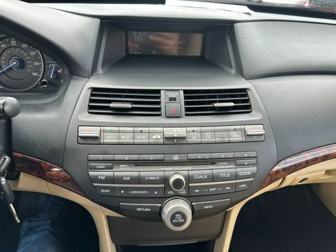 Used 2010 Honda Crosstour EX-L image 34