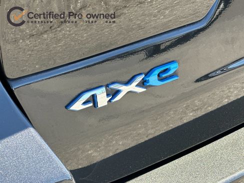 Used 2023 Jeep Grand Cherokee 4WD 4xe image 28