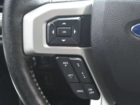 Used 2020 Ford F150 Lariat w/ Equipment Group 502A Luxury AWD/4WD image 16