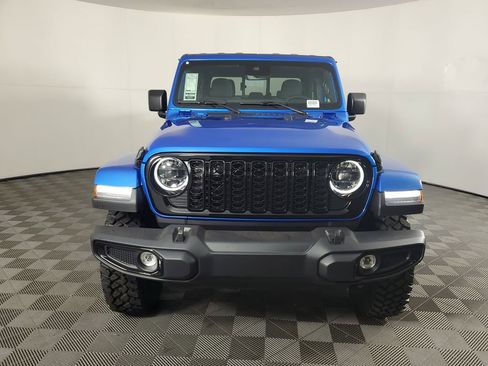 New 2025 Jeep Gladiator Sport AWD/4WD image 9