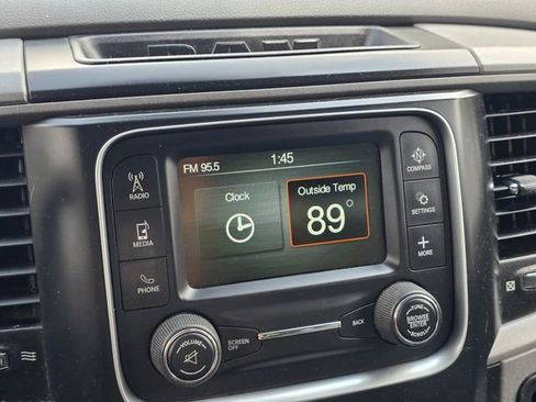 Used 2017 RAM 2500 Tradesman w/ Chrome Appearance Group AWD/4WD image 30