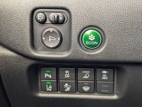 New 2026 Honda Ridgeline Black Edition image 23