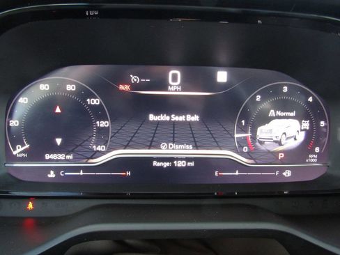 Used 2023 GMC Yukon Denali image 33