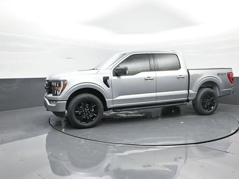 Certified 2022 Ford F150 XLT w/ Equipment Group 302A High image 4