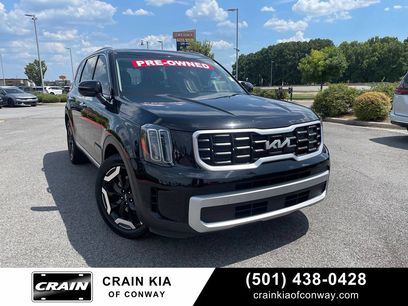 Used 2024 Kia Telluride S w/ S Sunroof Package