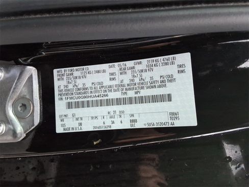 Used 2017 Ford Escape SE w/ SE Leather Comfort Package image 17