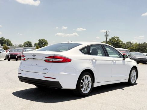 Used 2019 Ford Fusion SE FWD image 6
