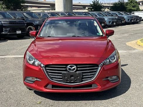 Used 2018 MAZDA MAZDA3 Touring FWD image 7