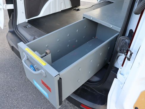 Used 2020 Ford Transit Connect XL image 6