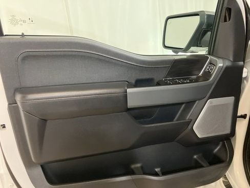 Used 2024 Ford F150 Lariat w/ Equipment Group 502A High image 8