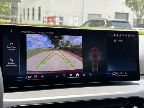 Used 2025 BMW 230i xDrive Coupe w/ Convenience Package image 26