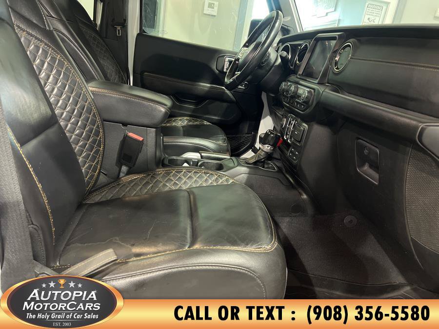 Used 2021 Jeep Wrangler Unlimited Sahara AWD/4WD image 14