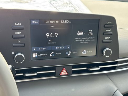 New 2026 Hyundai Elantra SEL Sport Premium image 22