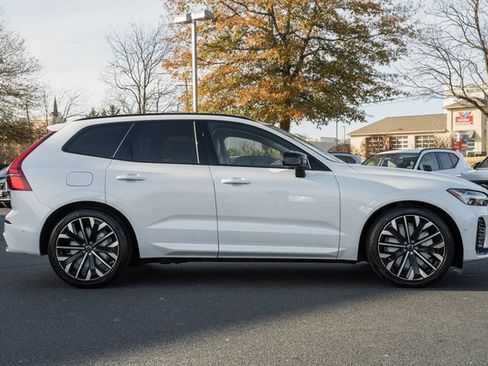 New 2026 Volvo XC60 B5 Ultra w/ Protection Package Premier image 3
