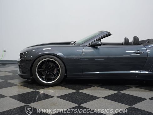 Used 2011 Chevrolet Camaro SS w/ RS Package RWD image 23