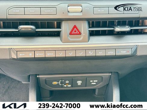 New 2025 Kia K4 LXS image 29