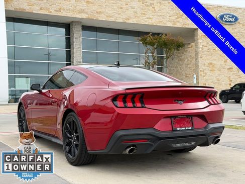 Used 2024 Ford Mustang Coupe image 12