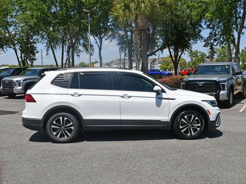 Used 2023 Volkswagen Tiguan S image 5