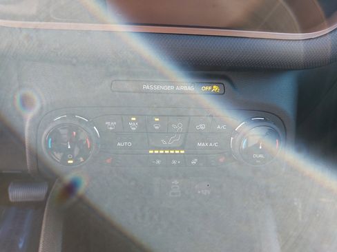 Used 2024 Ford Bronco Sport Outer Banks w/ Tech Package image 22