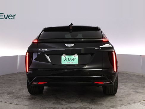 Used 2024 Cadillac Lyriq Tech RWD image 15