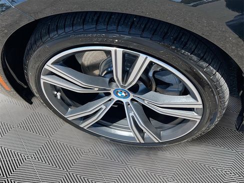 Used 2023 BMW 330e w/ Premium Package image 31