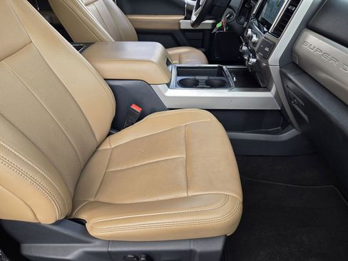 Used 2022 Ford F250 Lariat w/ Lariat Value Package image 13