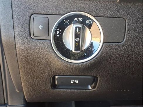 Used 2016 Mercedes-Benz GLE 350 4MATIC image 21