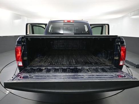 Used 2016 RAM 1500 Big Horn AWD/4WD image 38