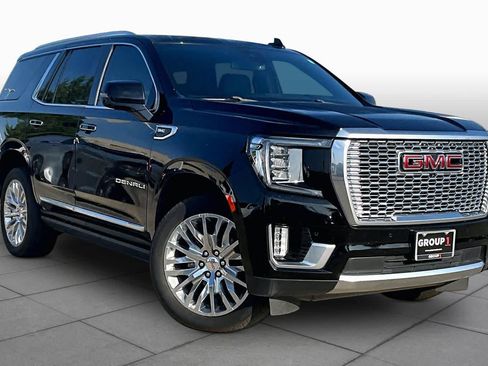 Used 2023 GMC Yukon Denali AWD/4WD image 3