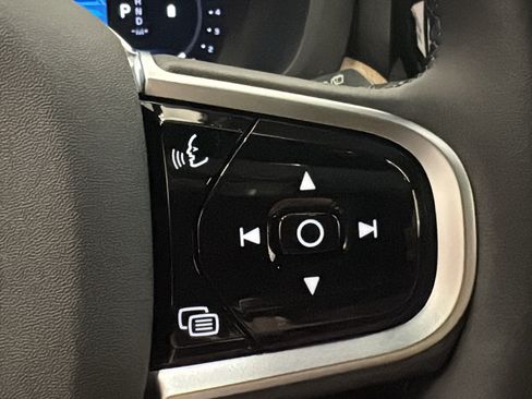 New 2026 Volvo XC60 B5 Plus w/ Climate Package AWD/4WD image 14