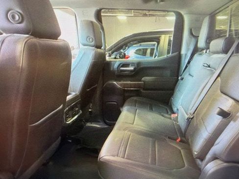 Used 2021 GMC Sierra 1500 Denali w/ Denali Premium Package AWD/4WD image 7
