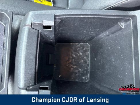Used 2023 Chevrolet Colorado LT w/ LT Convenience Package III AWD/4WD image 29