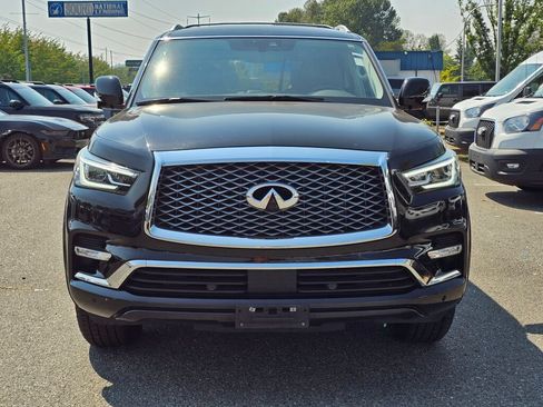 Used 2019 INFINITI QX80 Luxe w/ Proassist Package AWD/4WD image 2