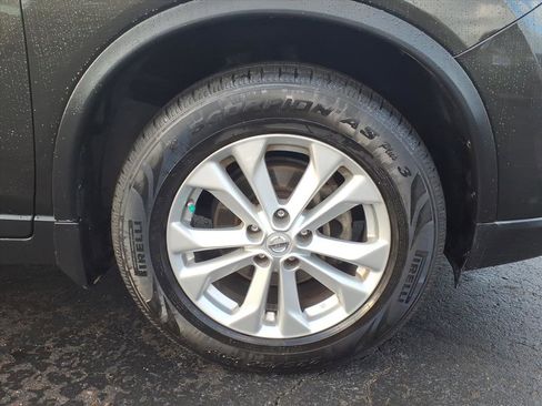 Used 2014 Nissan Rogue SV w/ SV Premium Package image 9