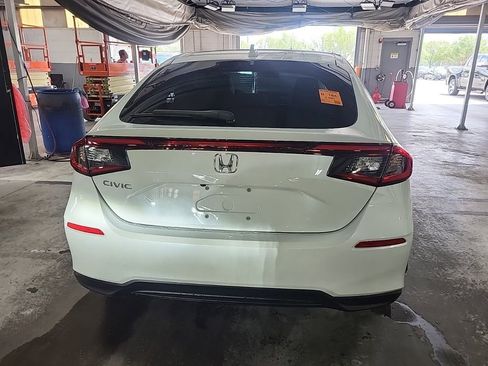 Used 2024 Honda Civic EX-L image 5