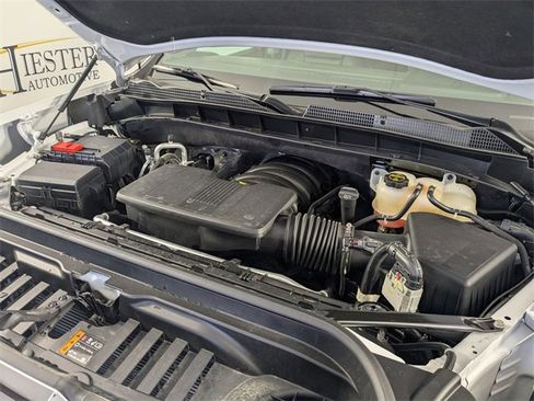 Certified 2025 GMC Sierra 1500 SLT image 35