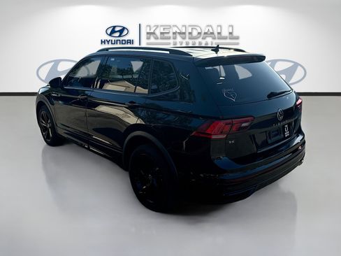 Used 2023 Volkswagen Tiguan SE R-Line FWD image 4