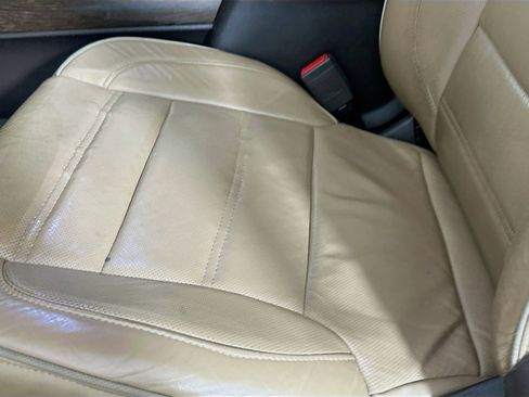 Used 2019 GMC Sierra 2500 Denali w/ Duramax Plus Package AWD/4WD image 19