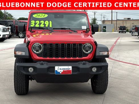 Used 2024 Jeep Wrangler Sport AWD/4WD image 2